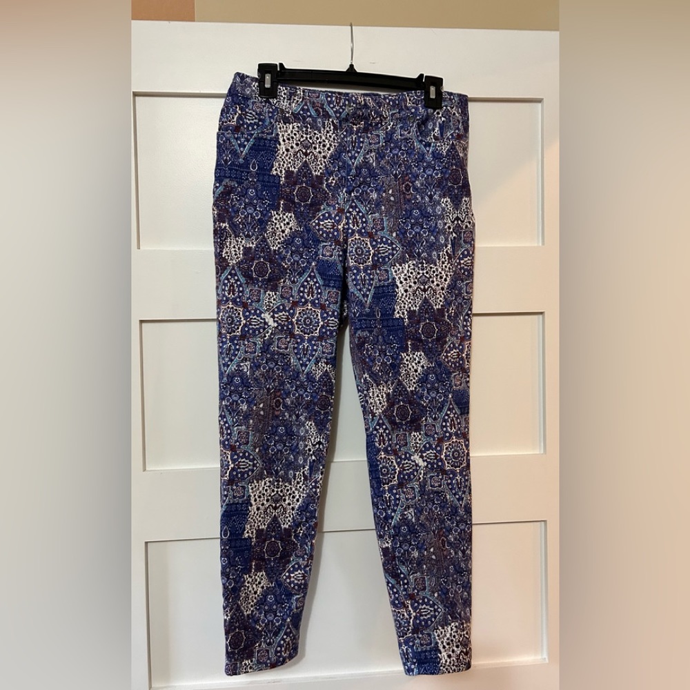Purple/blue printed Gloria Vanderbilt jeans